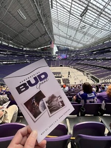 Programa conmemorativo de subvenciones Minnesota Vikings Remembering Bud 5/21/23 EE. UU. - Imagen 1 de 12