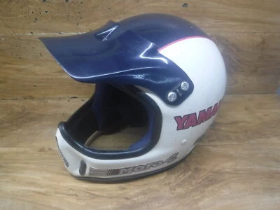 CASCO VINTAGE BELL MOTO 4 YAMAHA MX MOTO CROSS RACING CON VISERA BONITO ENVÍO RÁPIDO Foto 1 de 4