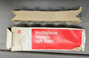 Box of 10 ~ Vintage Westinghouse 97 Miniature Automotive Lamps Light Bulbs - Picture 1 of 3