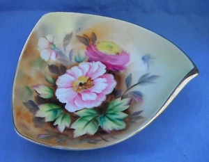 Beautiful Midcentury Vintage Hand painted Triangular Floral Bowl with gold trim - Picture 1 of 4