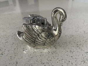 Rare Collectible Vintage metal swan table lighter - Picture 1 of 8