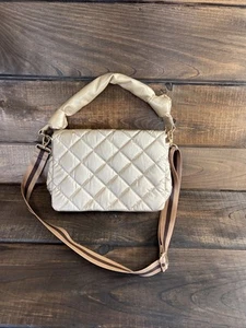 NWOT Sondra Roberts Squared Gold / Tan Quilted Crossbody Bag - Picture 1 of 17