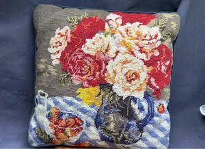 Vintage Handarbeit Nadelspitze Rosen Wolle Überwurf Kissenbezug - Bild 1 von 5