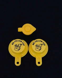 2X BLITZ Yellow Spout Caps for gas can spouts 900302 900092 900094 - FREE Vent!! - Picture 1 of 12