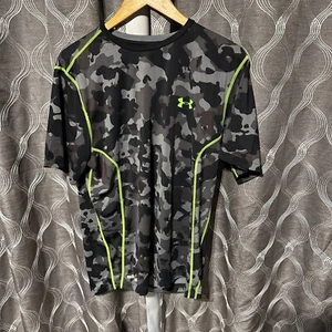 Under Armour T-Shirt Tecnica Mimetica Allenamento Atletico Bordo Neon Uomo Taglia M - Foto 1 di 4