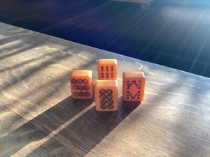 146 VINTAGE CHUNKY “APPLE JUICE” MAHJONG TILES IN ORIGINAL CASE - Picture 1 of 12