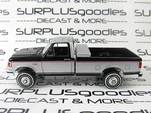 2024 Greenlight LOOSE Black & Silver 1990 FORD F250 F-250 Farm Work Pickup Truck - Picture 1 of 7