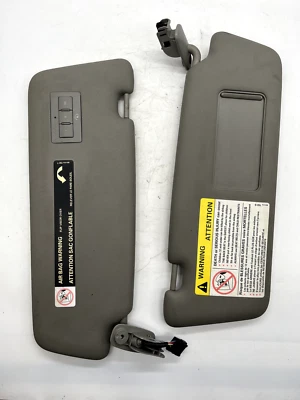 Audi A4 Sun Visors Home Link Left Right LH RH Gray 8E0 857 551  552 - Imagem 1 de 4