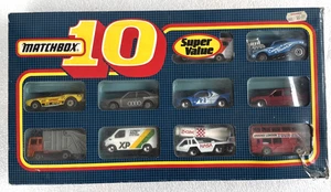 Matchbox 10 Value Pack - RS 200, Dodge Challenger, Audi Quatro, Cosmic Blue, NASA - Bild 1 von 13