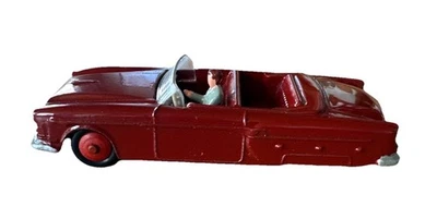 VINTAGE DINKY #132 PACKARD CONVERTIBLE.  - Image 1 of 4
