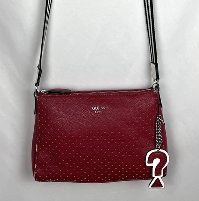 NUEVO CON ETIQUETAS Guess Maravilloso Rojo Multi Bandolera Cadena Correa Bolso de Hombro Y2K D066814 Foto 1 de 4