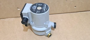 Junkers Grundfos UPS 15-35/50 JU LA Heizungspumpe , Umwälzpumpe - Bild 1 von 7