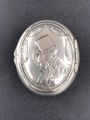 WMF orfèvre – Poudrier de sac métal argenté début XXe Antique powder box - Photo 1/4