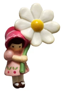 Punze PIN Vintage PIXIE PINK GIRL DAISY FLOWER 1978 Brosche RAR - Bild 1 von 5