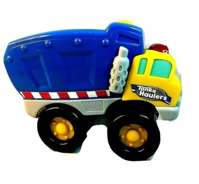 Camión de volteo Tonka Haulers con luces y sonidos Foto 1 de 4