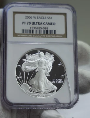 2006 W US Proof Silver Eagle $1 NGC PF70 UC (Cracked Case) - Image 1 of 2
