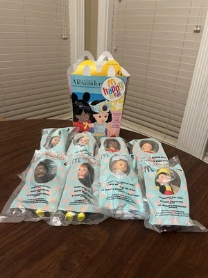 Muñecas McDonald's Disney Madame Alexander 2004 Happy Meal Juego Completo de 8 + Caja Foto 1 de 4