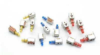 PULSANTE AUTOBLOCCANTE ON OFF 6 PIN 90° switch DPDT interruttore PCB  - Immagine 1 di 3