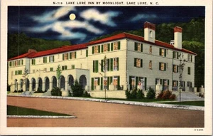 Cartolina Lake Lure Inn by Moonlight, North Carolina Hotel - Foto 1 di 2