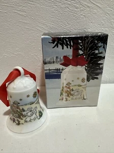 Hutschenreuther Germany Bell 1993 Christmas Ornament "Shepherd and Sheep" - Picture 1 of 11