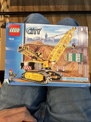 Lego City 7632 Instruction Manuel  Only No Legos Rotating Crane Instructions - Image 1 of 4