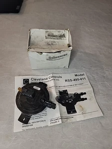 Cleveland Controls RSS-495-011 Air Pressure Sensing Switch NEW - Picture 1 of 7