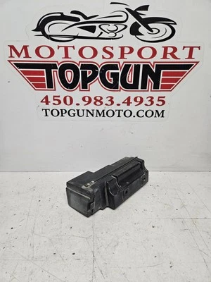 1996 - 2009 KAWASAKI EN 500 EN500 VULCAN LTD TOOL BOX 32099-1170 / 32099-1177 - Imagem 1 de 4