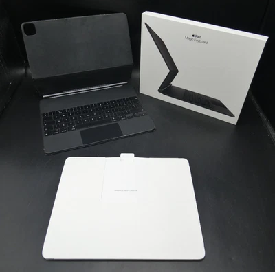 Apple Magic Keyboard for iPad Pro 11" 2nd Generation British English MXQT2B/A - Image 1 of 4