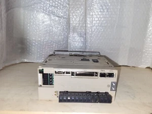 YASKAWA SGDV-7R6A01A ServoPack AC200V 1kW - Picture 1 of 4