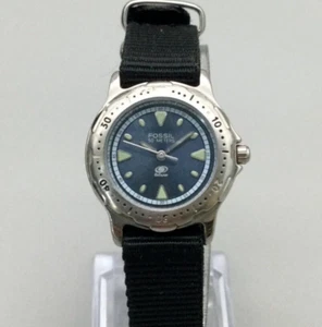 Fossil Watch Women AM-3047 Silver Tone Blue DIal Black Nato Band New Battery - Picture 1 of 13