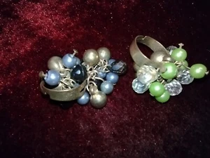 Paar VINTAGE Modeschmuck LUSTIGE festliche RINGE lose Tropfen grau & grün - Bild 1 von 13