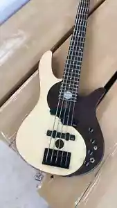 Chitarra basso elettrico Yin and Yang 5 corde palissandro tastiera nero hardware - Foto 1 di 8