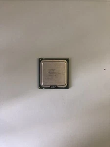 Intel® Pentium® D Processor 805 2M Cache, 2.66 GHz, 533 MHz Usato - Foto 1 di 2