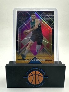 2021-22 Panini Recon Luka Doncic Holo Pink #77 Dallas Mavericks 