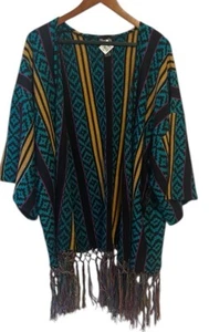 WRANGLER kimono fringe Womens Medium Retro knit sweater long fringe NWT - Picture 1 of 13