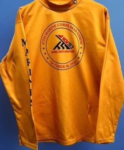 USMC Marine Corps Marathon Mens Shirt Medium Gold 2022 MCM Performance Mock Neck - Picture 1 of 20