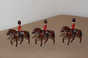 3 Ducal Tradition British Scots Greys Guards Cavalry Mounted Officers on Horse - Picture 1 of 24