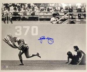 Rick Monday signed Saves the American Flag 16x20 Photo autograph ~ Beckett BAS - Picture 1 of 3