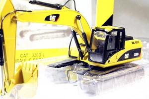 Norscot 1/50 scale Caterpillar Cat 320D L Hydraulic Excavator 55214 Collection - Picture 1 of 5
