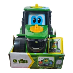 John Deere Kids Key n Go Johnny Tractor Ages 18m farm AND SOUNDS NIB - Picture 1 of 8