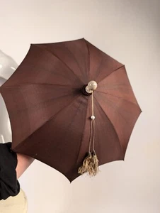1850’S CHILD’S COLLAPSIBLE BROWN SILK PARASOL W TASSEL TRIMMED TOP - Picture 1 of 6