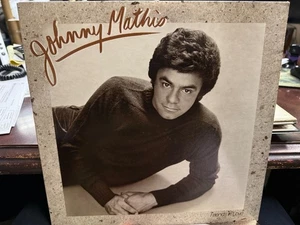 Johnny Mathis Friends In Love LP 1982 Columbia FC37748 - Picture 1 of 2