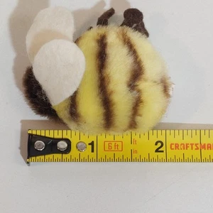 1987 Vintage Dakin 2" Yellow Brown Hony Bee Stuffed Animal Plush Toy Clip-On - Picture 1 of 11