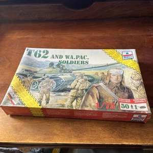 Vintage ESCI ERTL T62 und Warschauer Pakt Soldaten Maßstab 1:72 NEU versiegelt - Bild 1 von 6