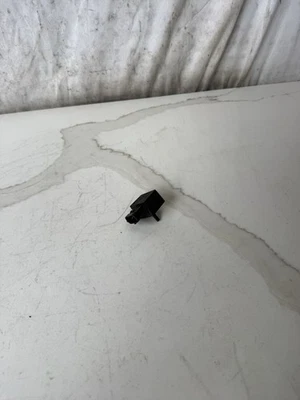 Sensor de flujo de aire masivo presión 06 Suzuki GSXR600 GSXR750 GSXR 600 750 2006-2007 Foto 1 de 4