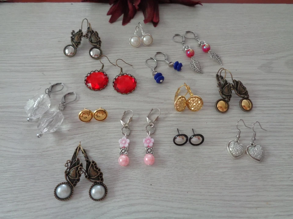 Ohrringe/Ohrstecker verschiedene Varianten auswählbar Silber/Golb/Bronze/Schwarz - Bild 1 von 1