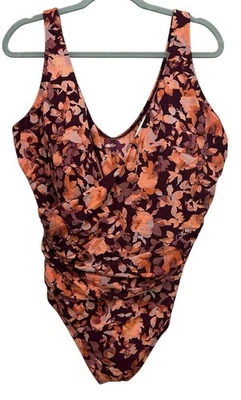 L.L. Bean Women's Plus Size 20W Swimwear Bathing Suit 1 Piece Burgundy Floral - Image 1 of 4