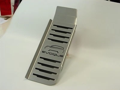 PEDANA POGGIAPIEDE RANGE ROVER EVOQUE - Image 1 of 4