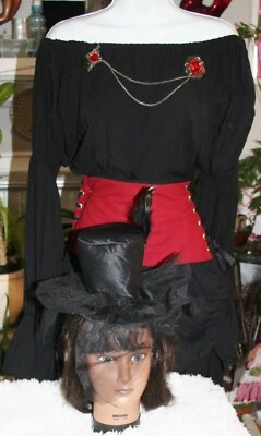  3 PIEZAS. STEAM PUNK, GÓTICO, VICTORIANO, VAMPIRO, PIRATA NEGRO/BURG. SOMBRERO, FALDA Y CAMISETA, Foto 1 de 4