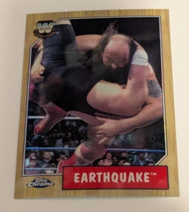 2008 Topps Heritage III Chrome WWE Refractors #86 Earthquake - Bild 1 von 2